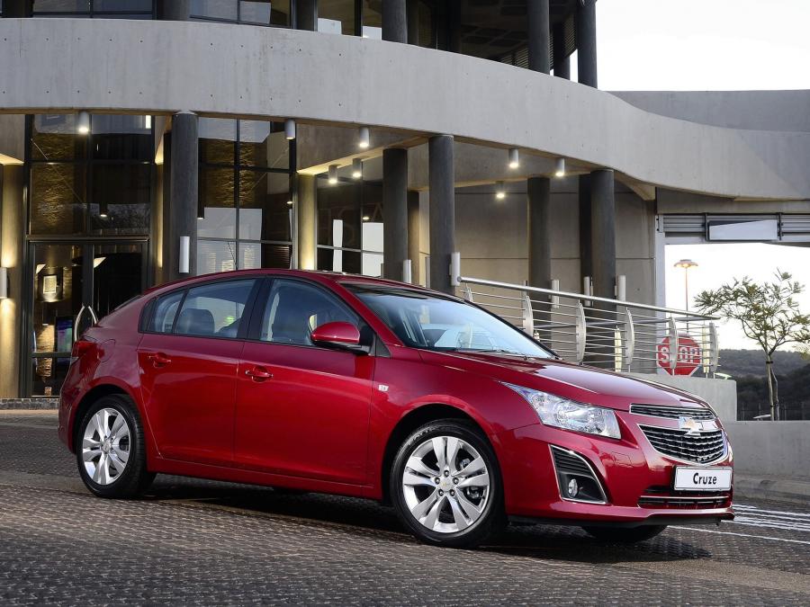  Chevrolet Cruze Hatchback 2012 года  (ZA) (фото 3 из 16)